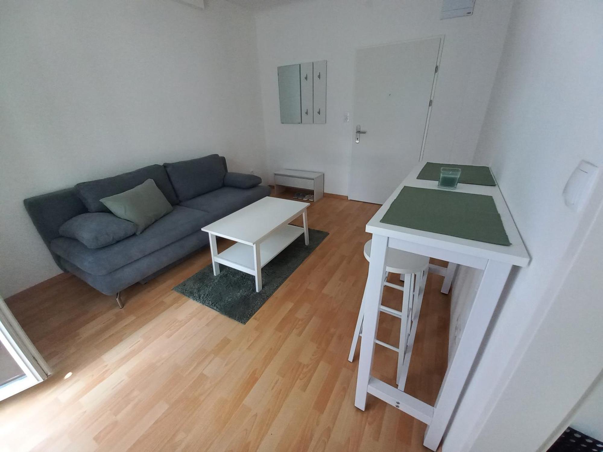 Apartment Detox